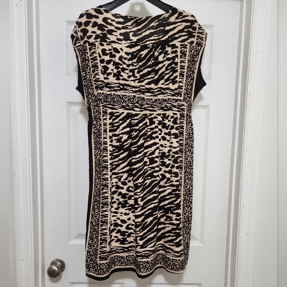 She's Cool Size Large Animal Print Dress - Picture 5 of 5